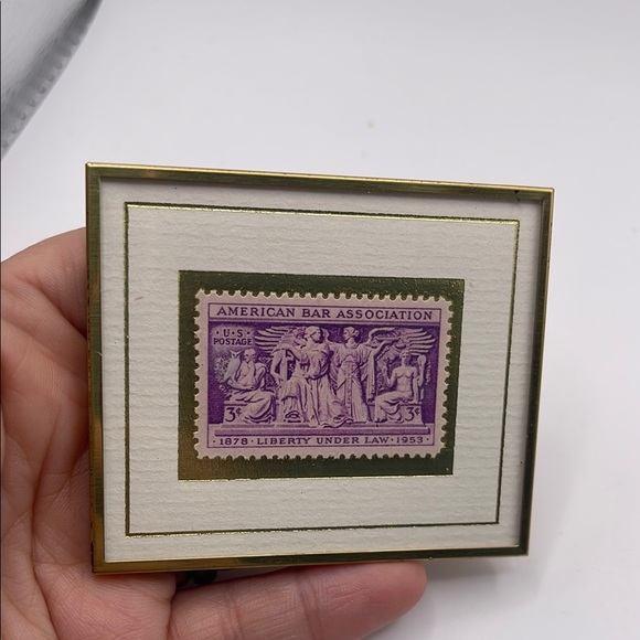 1990 vintage The American Bar Association, Framed Postage Stamp - Picture 1 of 4